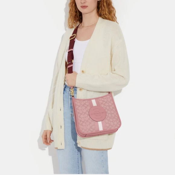 New! Dempsey File Bag In Signature Jacquard With Stripe And Coach Patch - Picture 1 of 4
